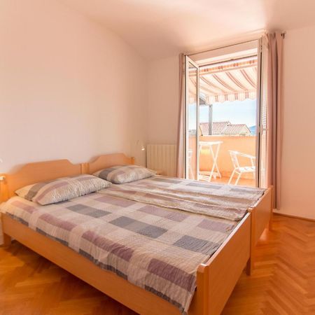 Malinska - Apartment Glavas 外观 照片